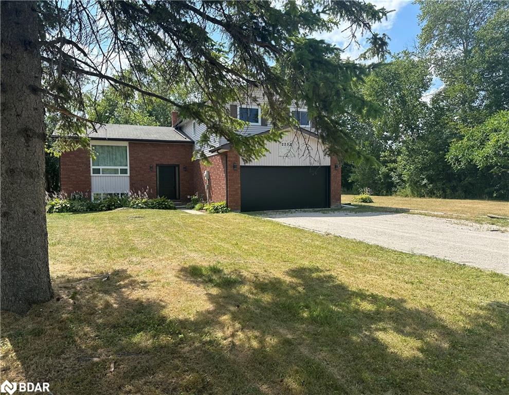 2252 Richard St, Innisfil, ON L9S 2C5
