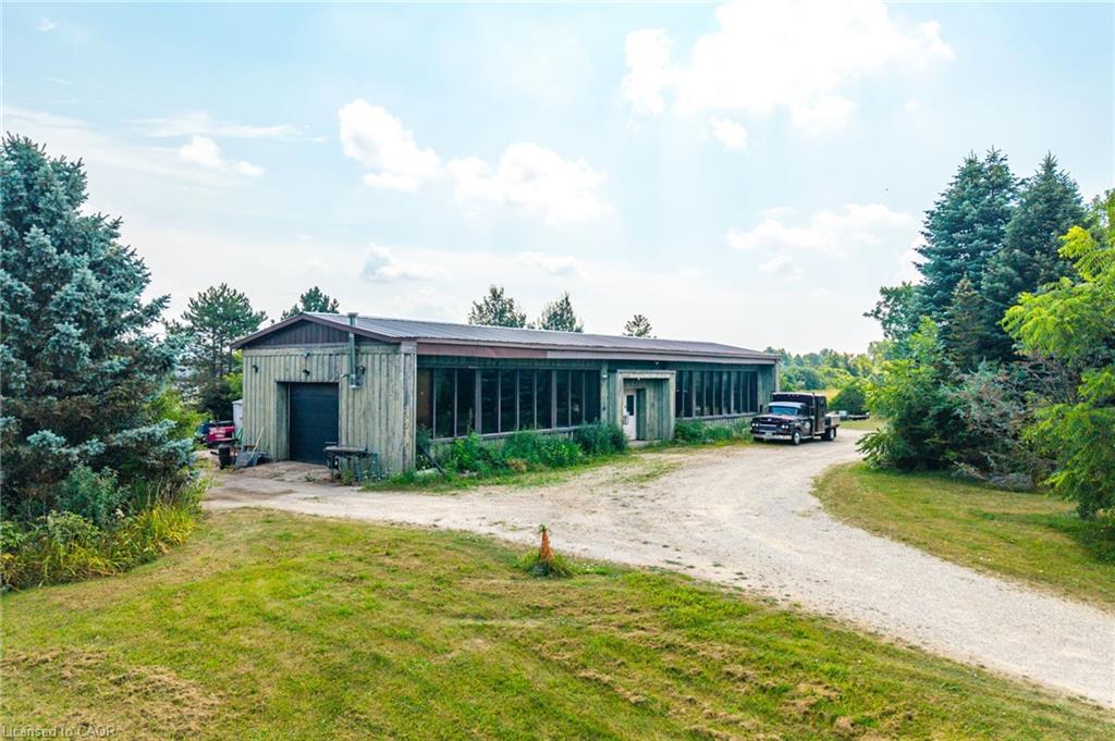 1090 Brock Rd, Flamborough, ON L9H 5E4