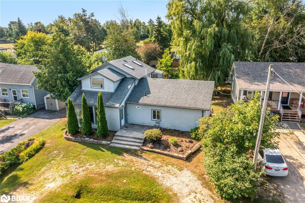 939 Clifton Blvd, Innisfil, ON L9S 1S4