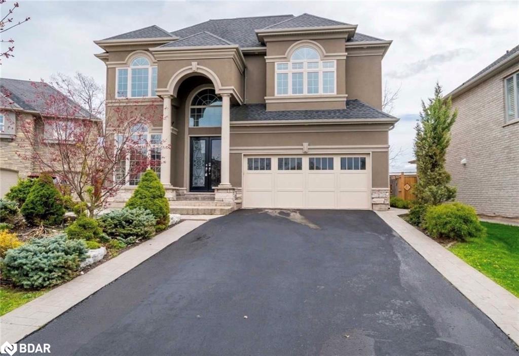 7798 Spring Blossom Dr, Niagara Falls, ON L2H 3M2