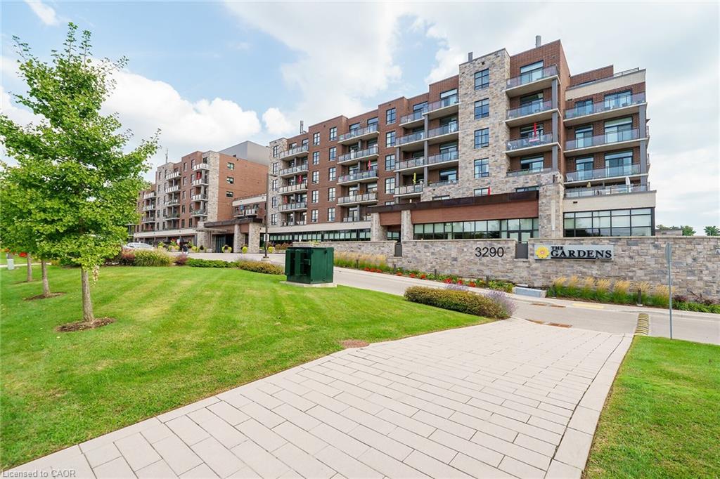3290 New Street Unit 206, Burlington, ON L7N 1M8
