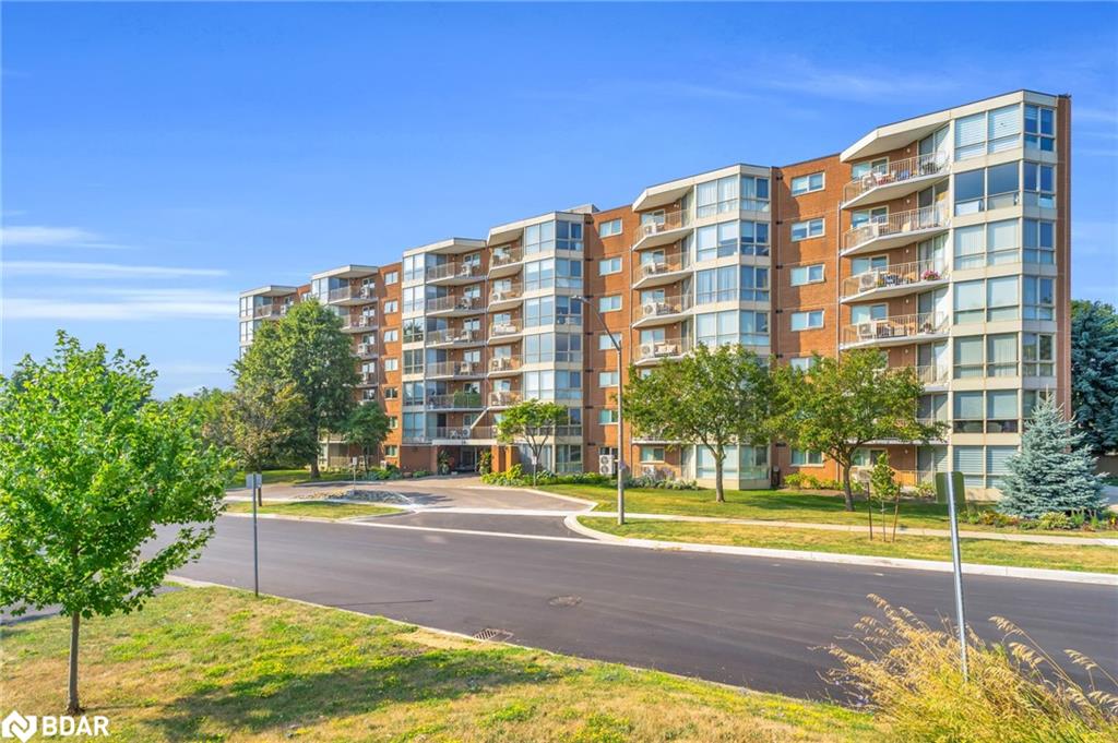 26 Hall Road Unit 110, Halton Hills, ON L7G 5G5