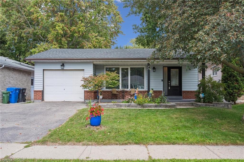 378 W Acres Dr, Guelph, ON N1H 7A8