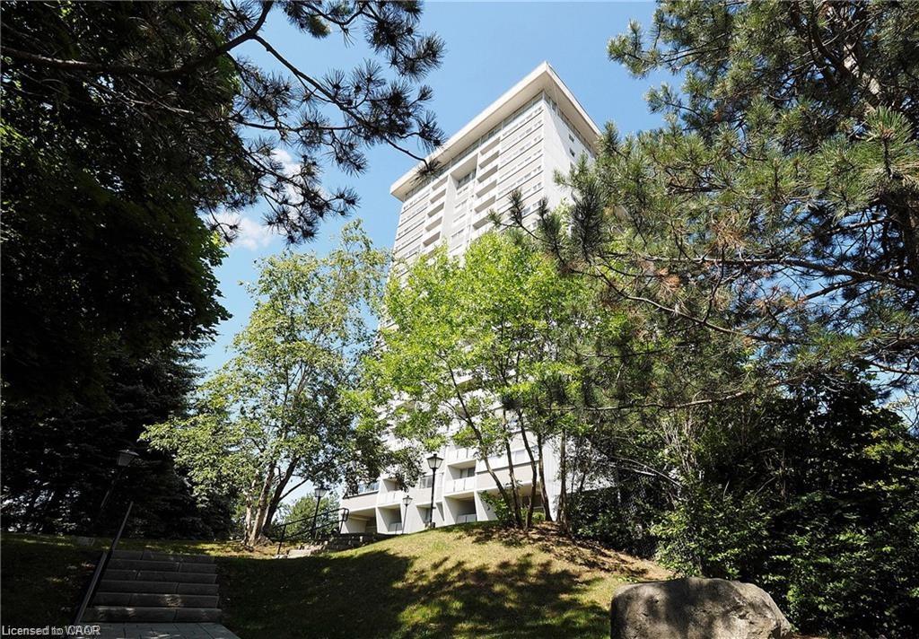 375 King Street N Unit 1105, Waterloo, ON N2J 4L6