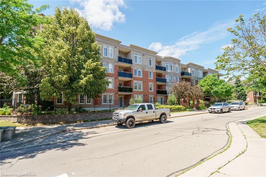 2300 Parkhaven Boulevard E Unit 407, Oakville, ON L6H 6V9