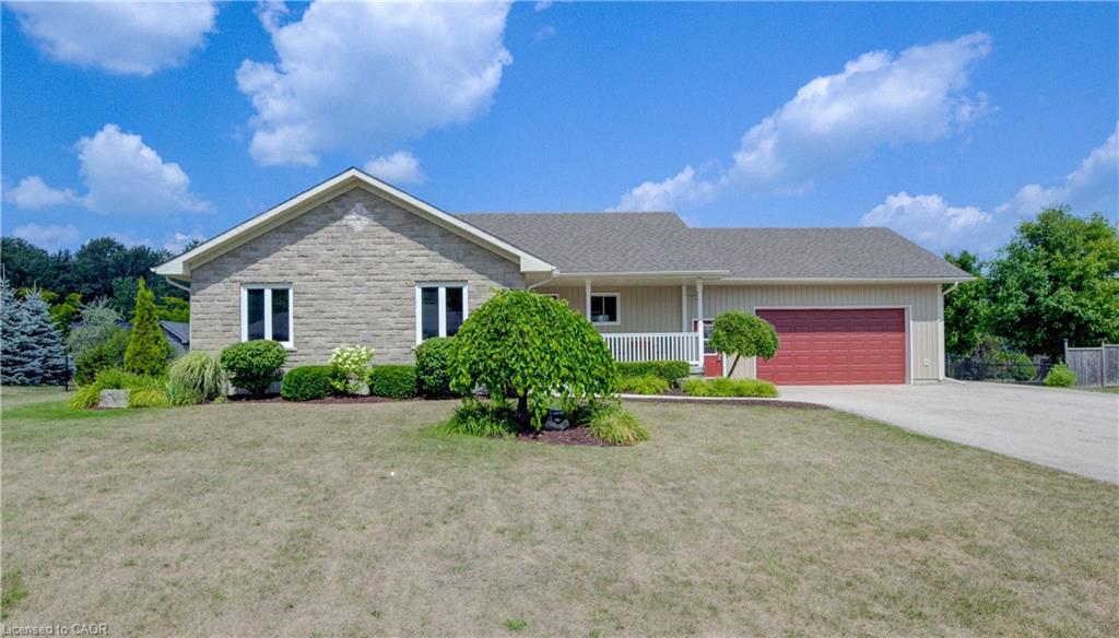22 Regency Dr, Minto, ON N0G 1M0