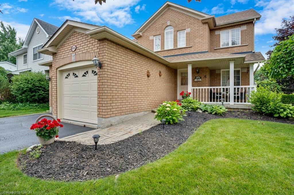 495 Grand Ridge Dr, Cambridge, ON N1S 4S9