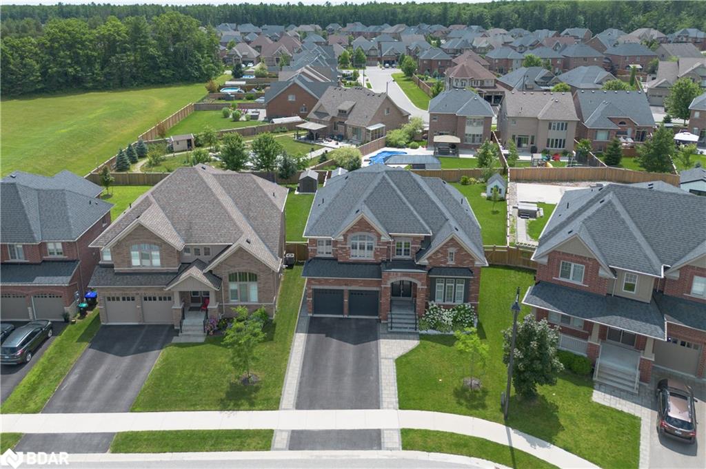 61 Olivers Mill Rd, Springwater, ON L9X 0S7