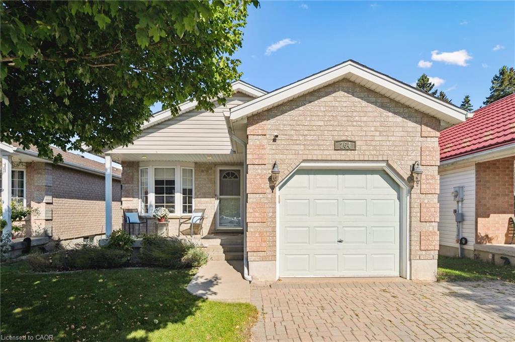 264 Grey Fox Dr, Kitchener, ON N2E 3P2