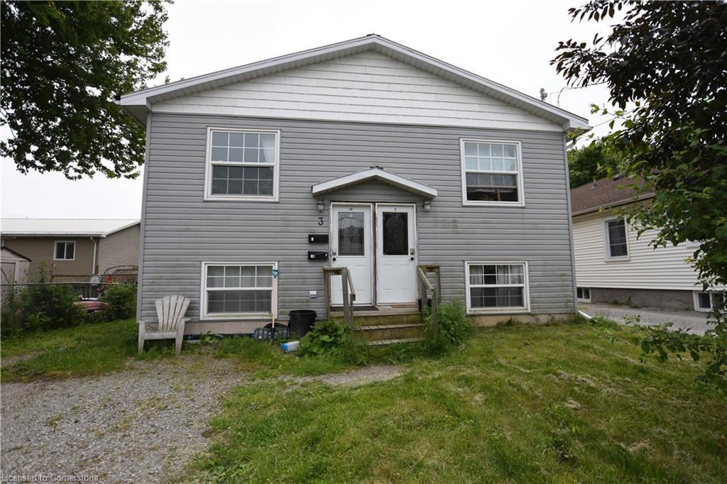 3 Elgin St S, Thorold, ON L2V 3B3