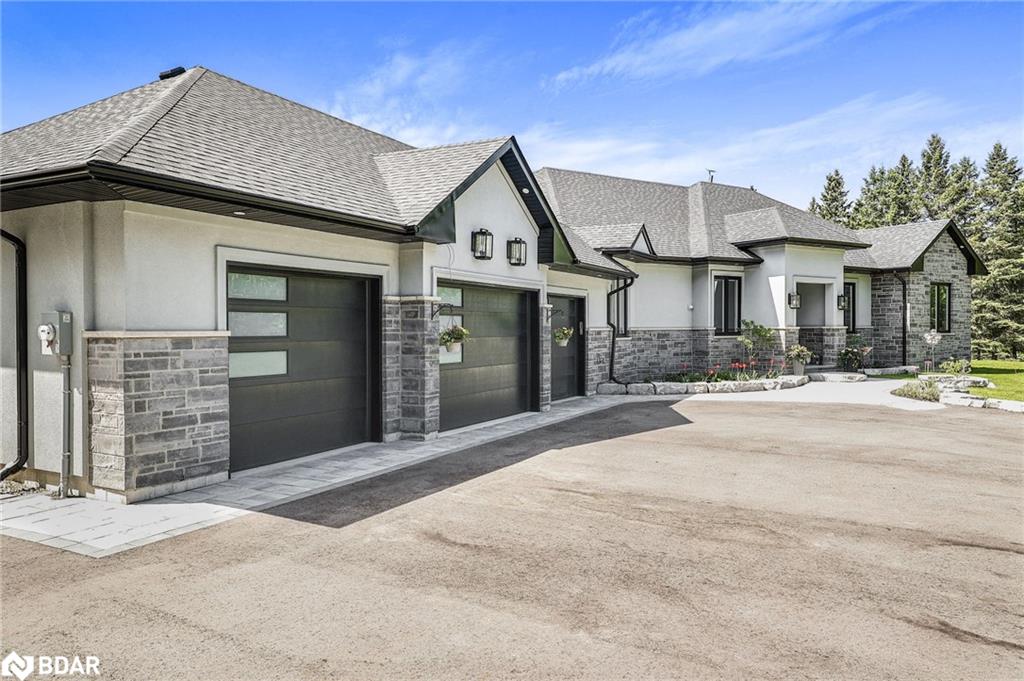 7028 Pine Plains Rd, Adjala-Tosorontio, ON L0M 1J0