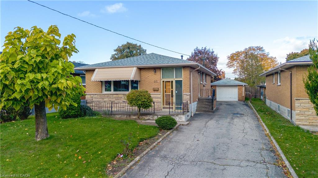 40 Purdy Cres, Hamilton, ON L9A 3B3
