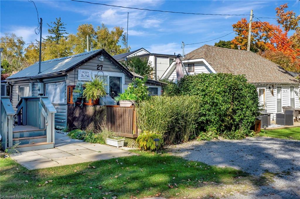 27 Bucks Park, Port Dover, ON N0A 1N0