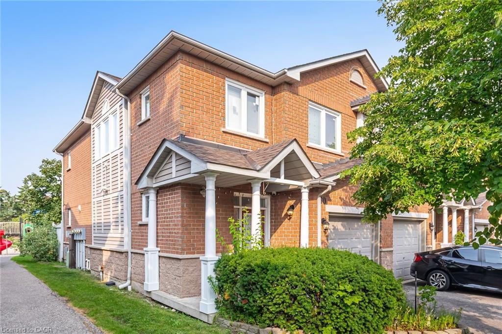 833 Scollard Court Unit 30, Mississauga, ON L5V 2B4