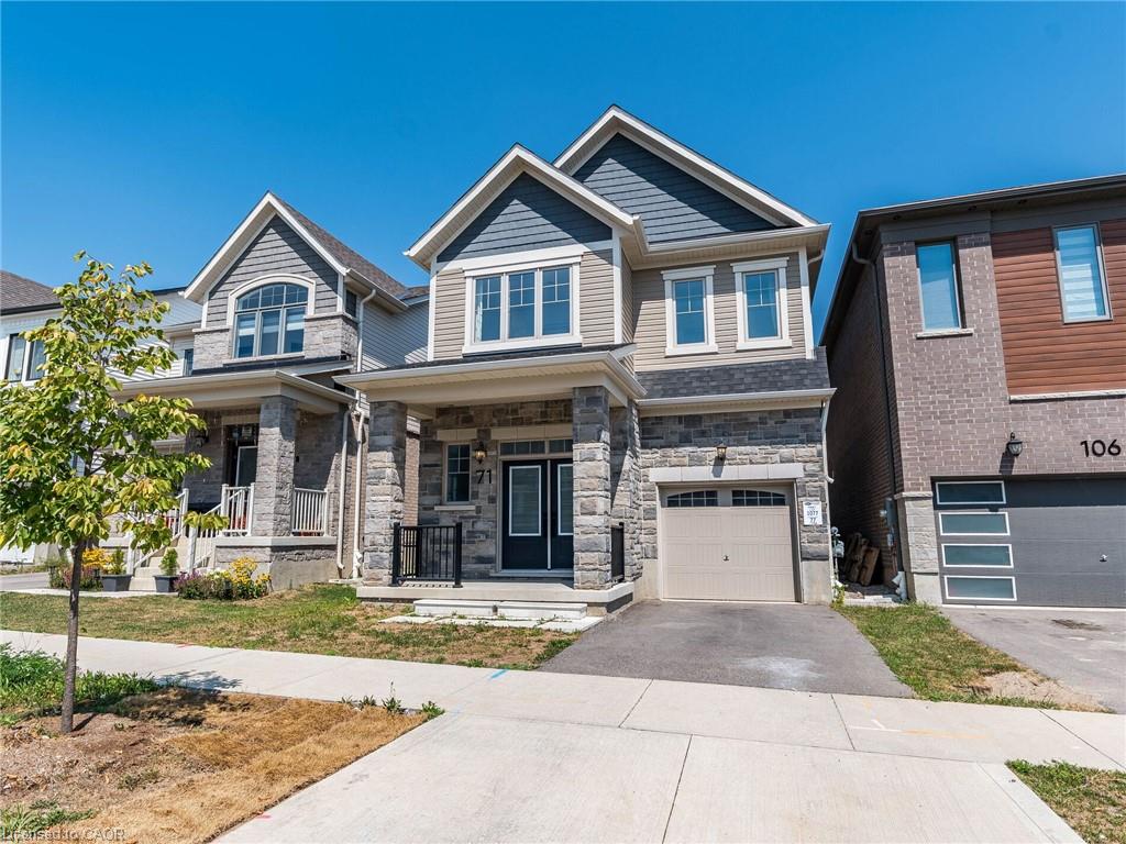 71 Routley St, Kitchener, ON N2E 3X8