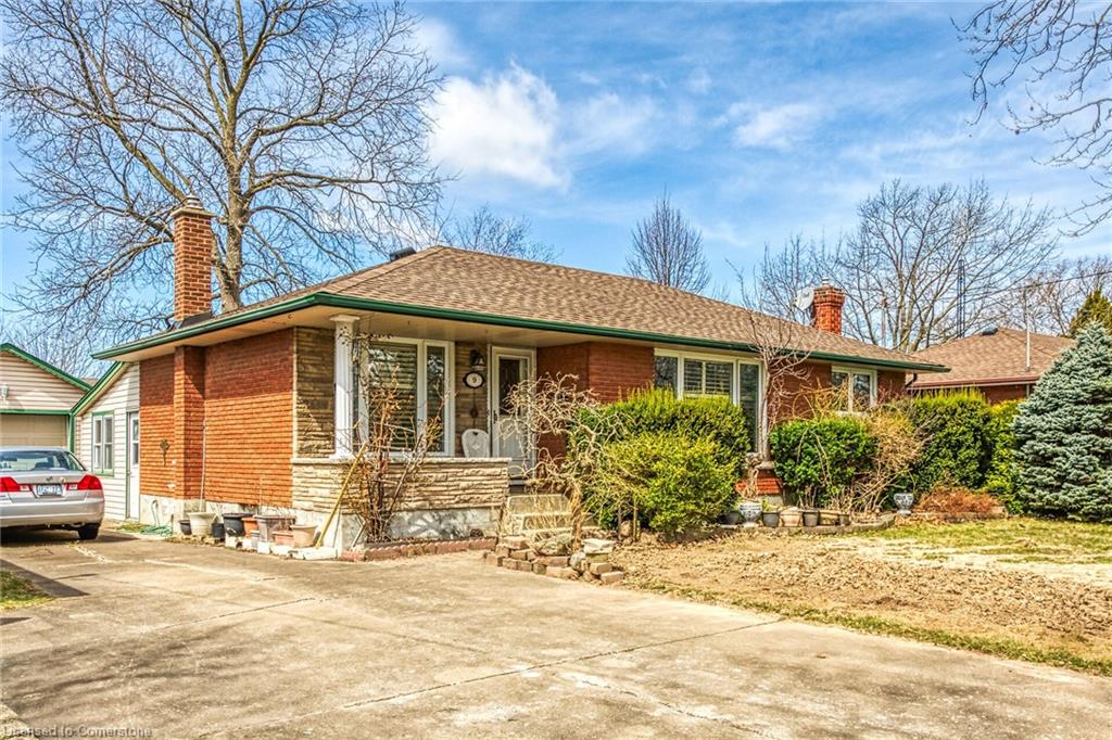 9 Gavin Dr, St. Catharines, ON L2M 2X4