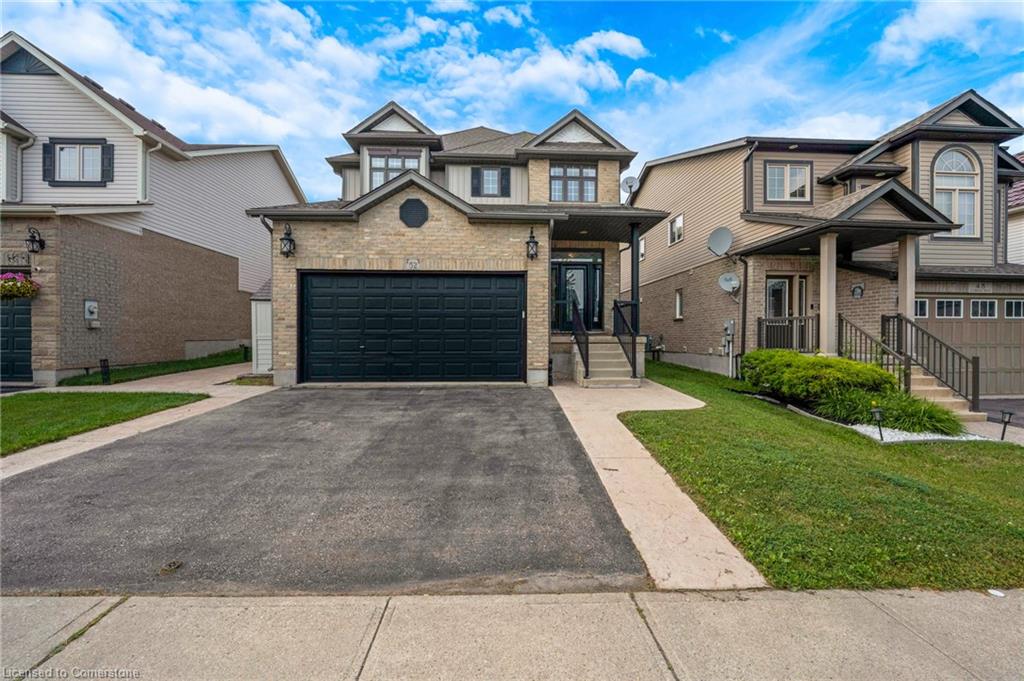52 Seabrook Dr, Kitchener, ON N2R 1Y1