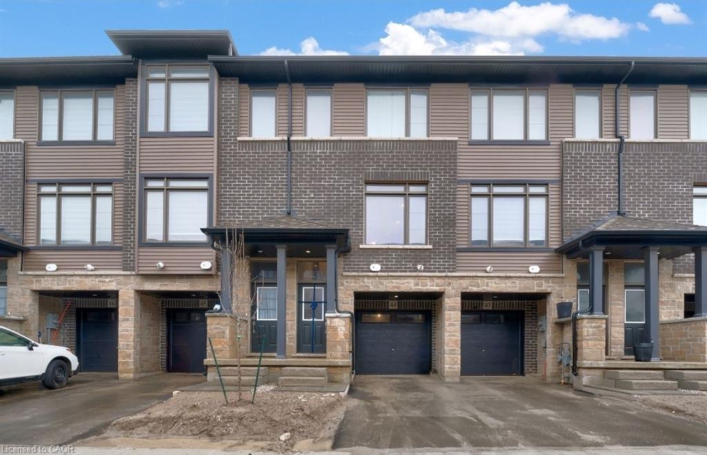 120 Court Drive Unit 44, Paris, ON N3L 0N2