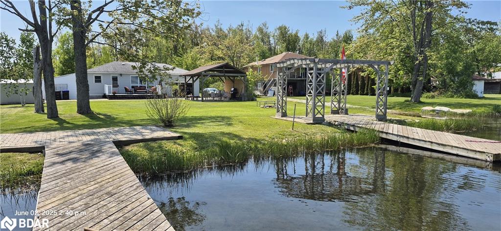 4137 Bayview Ave, Ramara, ON L3V 6H7