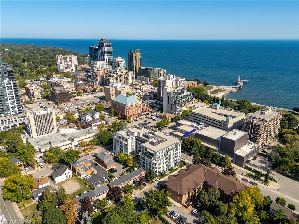 1441 Elgin Street Unit Ph602, Burlington, ON L7S 1E6