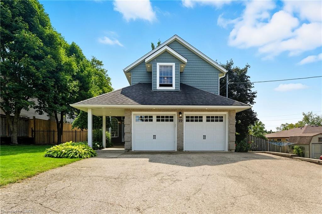19 Mitchell St, North Dumfries, ON N0B 1E0