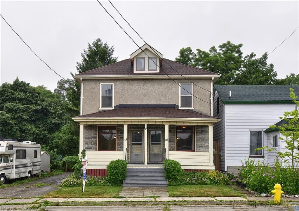 83 Shade St, Cambridge, ON N1R 4J7