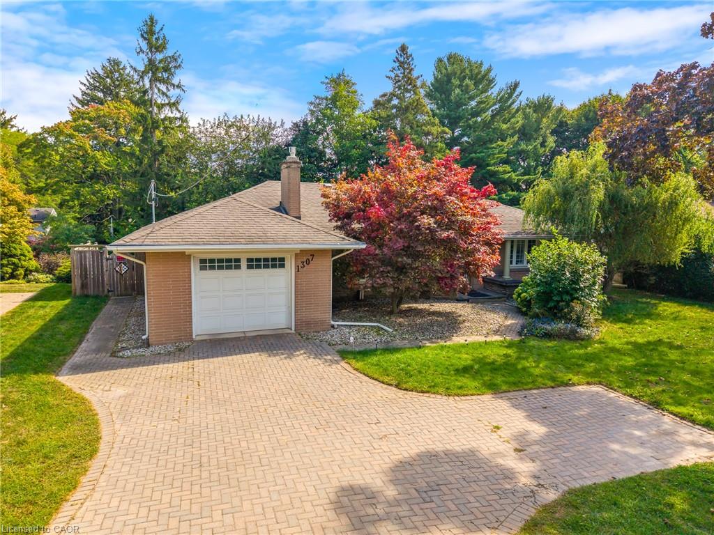 1307 Pelham St, Pelham, ON L0S 1E0