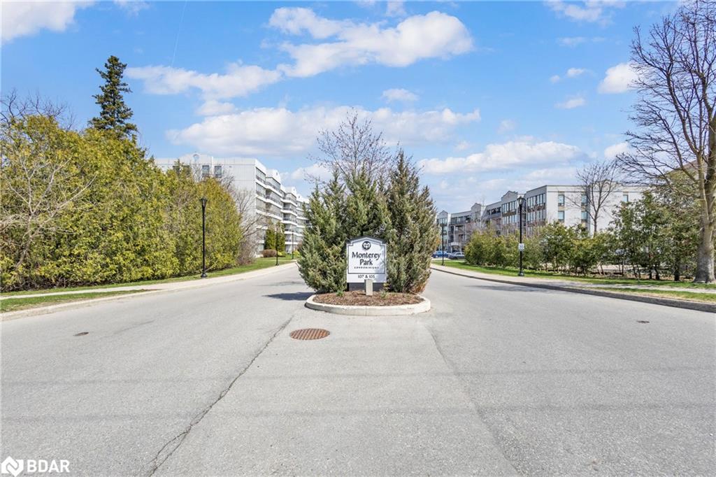 105 Bagot Street Unit 202, Guelph, ON N1H 8H4