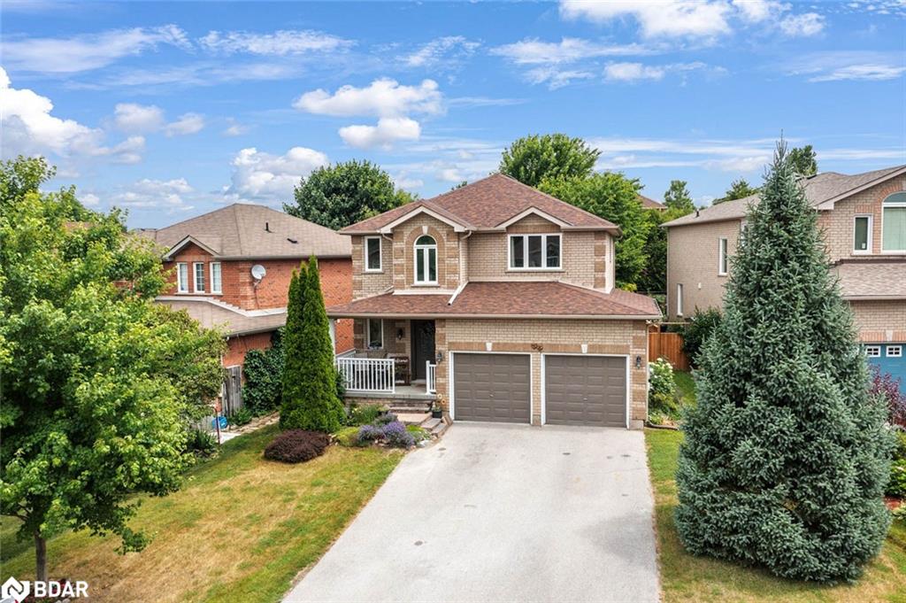 84 Gore Dr, Barrie, ON L4N 0A9