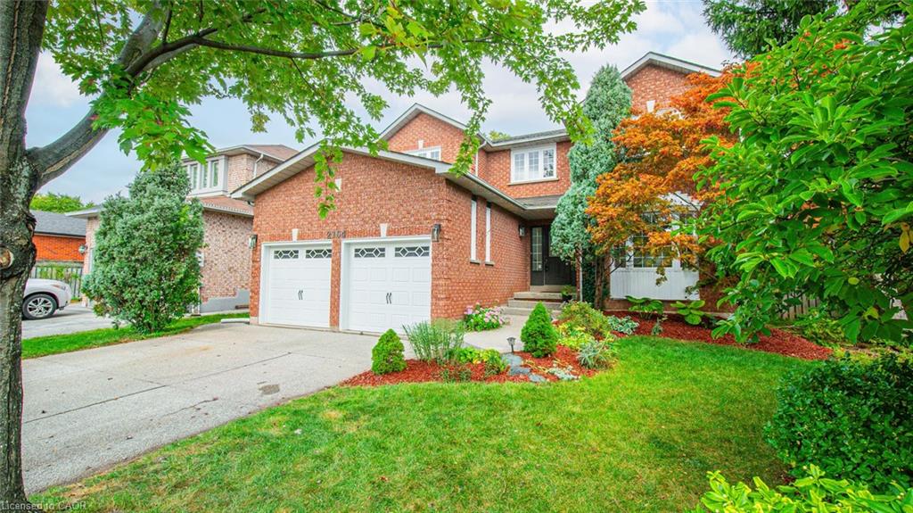 2164 Winding Woods Dr, Oakville, ON L6H 5T8