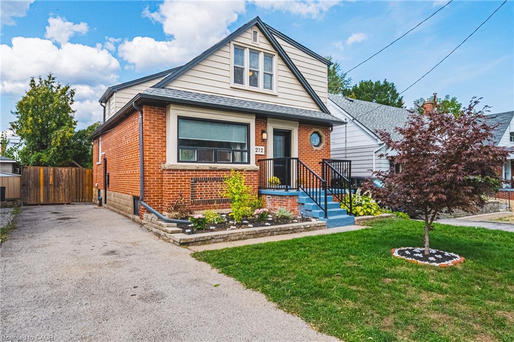 212 Rodgers Rd, Hamilton, ON L8K 3C4
