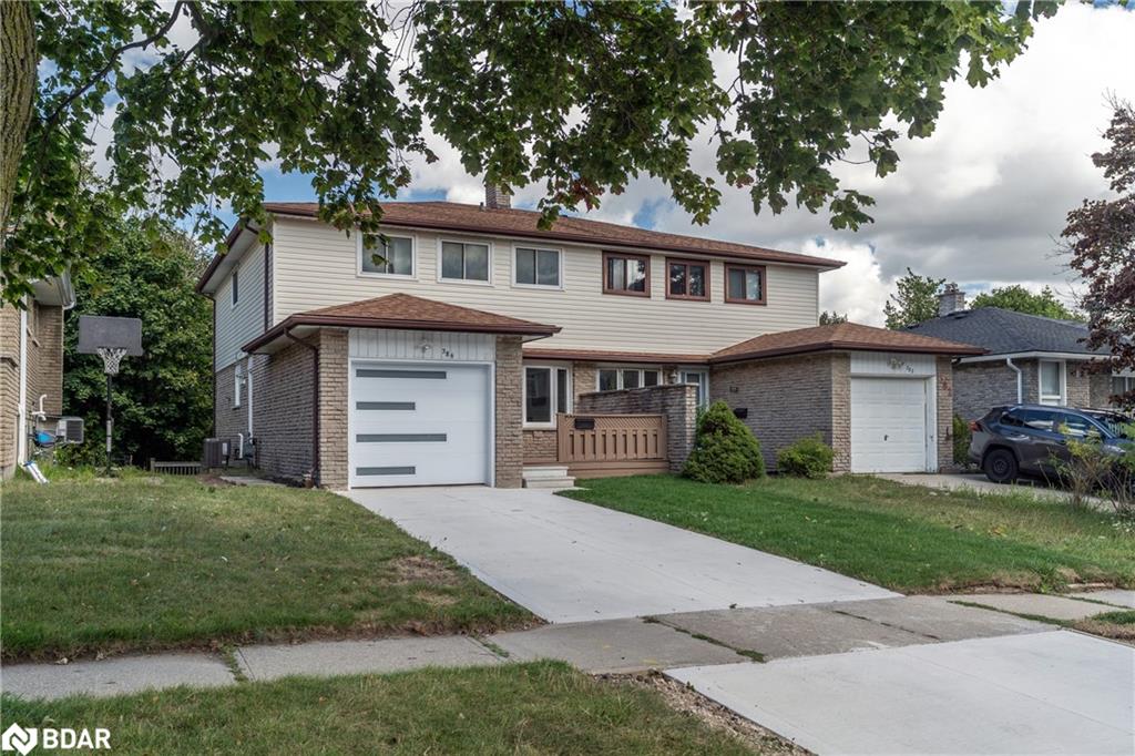 384 Westwood Dr, Kitchener, ON N2M 2L6
