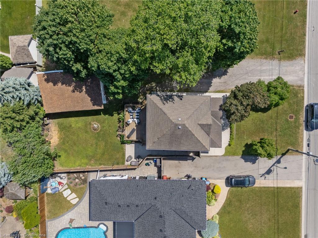 264 Winona Rd, Hamilton, ON L8E 5L3