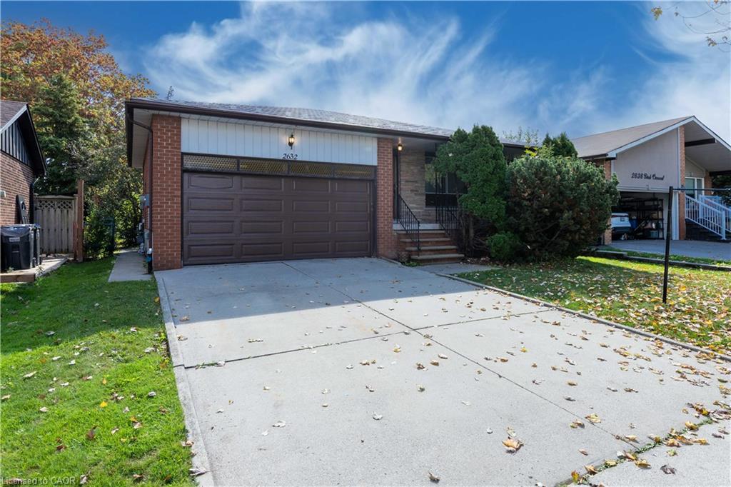 2632 Birch Cres, Mississauga, ON L5J 4H1