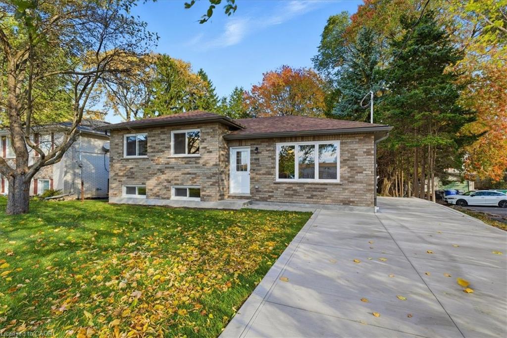 111 Second Ave, Kitchener, ON N2C 1N4