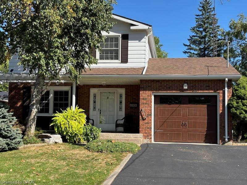 143 St James St S, Waterford, ON N0E 1Y0