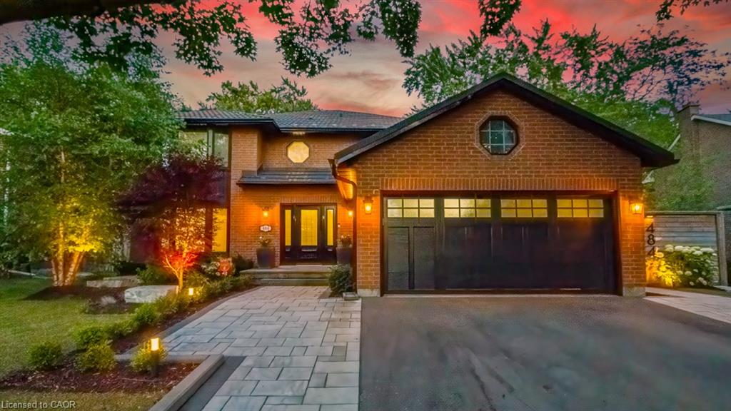 484 Aspen Forest Dr, Oakville, ON L6J 6H7