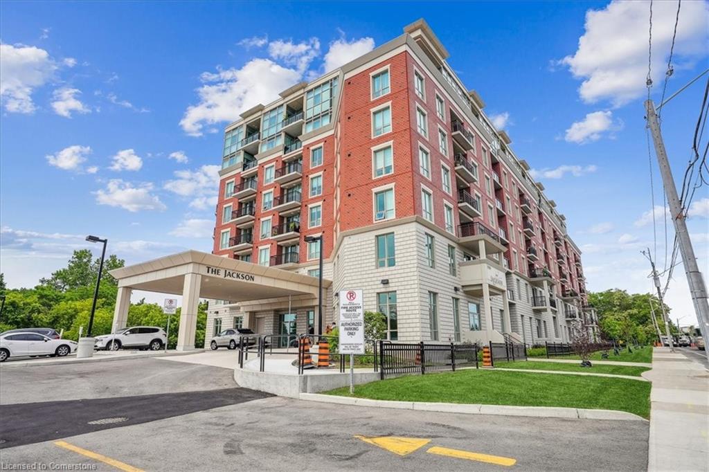 2750 King Street E Unit 704, Hamilton, ON L8G 0B8