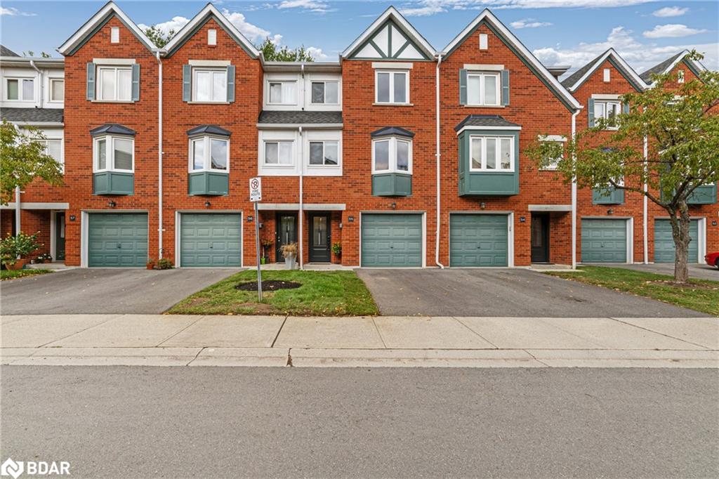 2300 Brays Lane Unit 55, Oakville, ON L6M 3J9