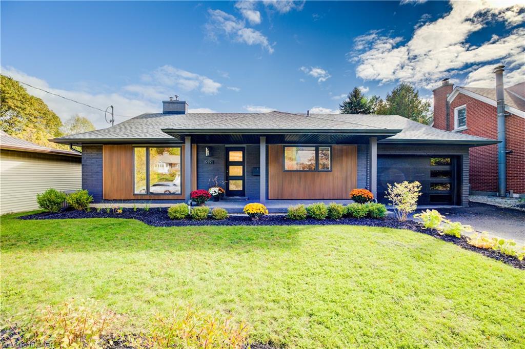 919 Union St, Kitchener, ON N2H 6J3