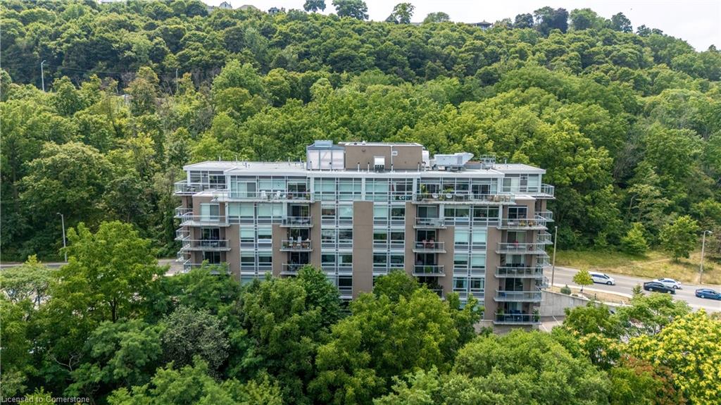 455 Charlton Avenue E Unit 306, Hamilton, ON L8N 0B2