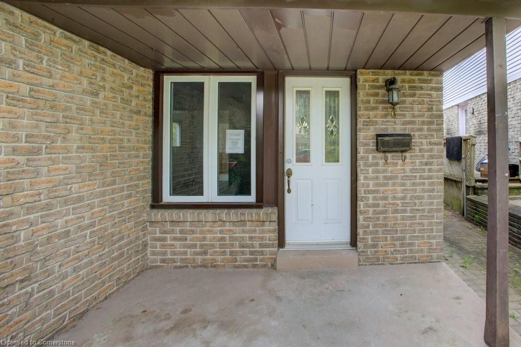 36 Fox Run, Barrie, ON L4N 5L5