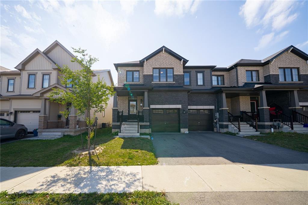 13 Amos Ave, Brantford, ON N3T 0V4