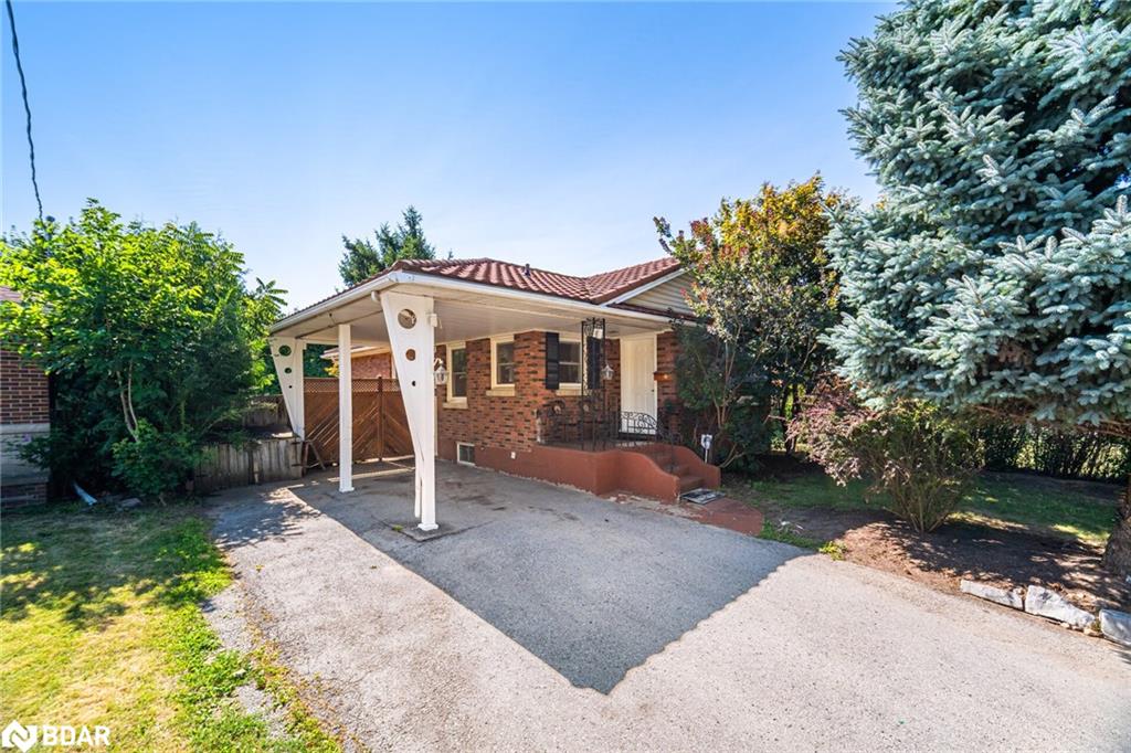 319 Grantham Ave, St. Catharines, ON L2M 5A5