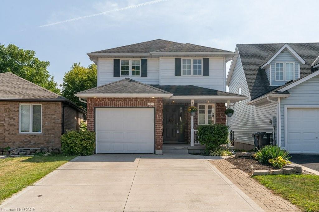 71 Waxwing Cres, Guelph, ON N1C 1E3