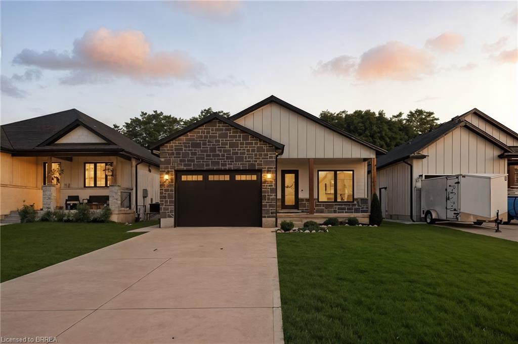 7 Macneil Ct, Bayham, ON N0J 1T0