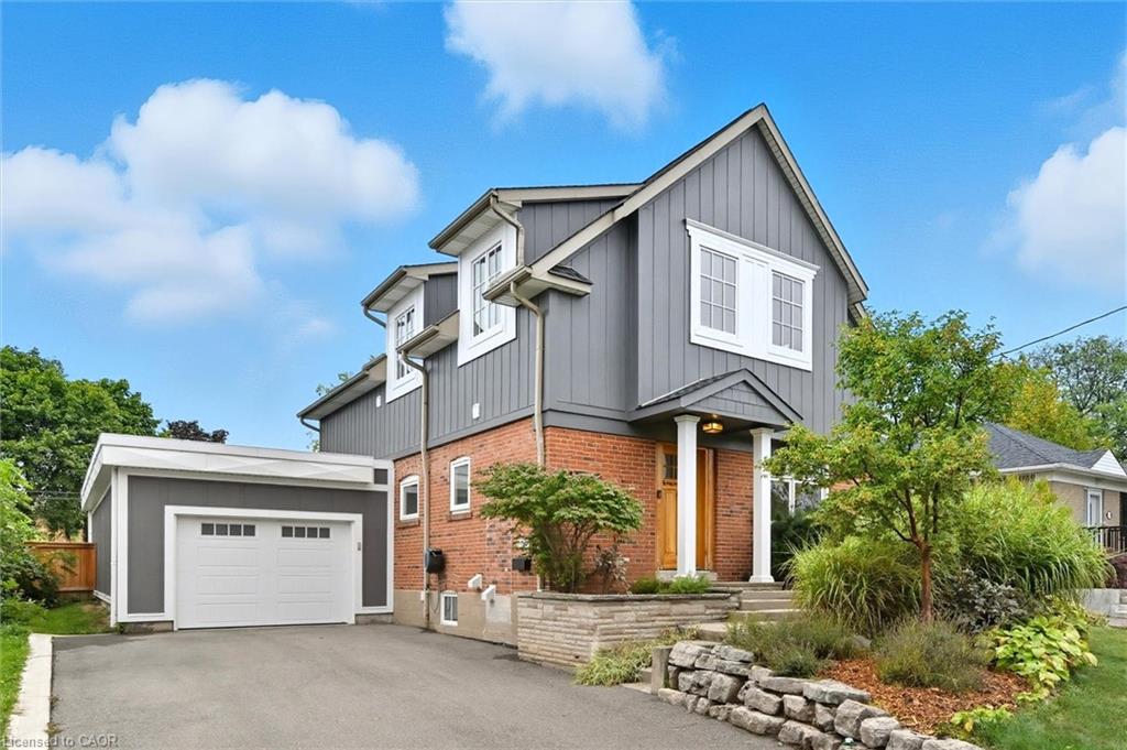 1348 Augustine Dr, Burlington, ON L7P 2M8