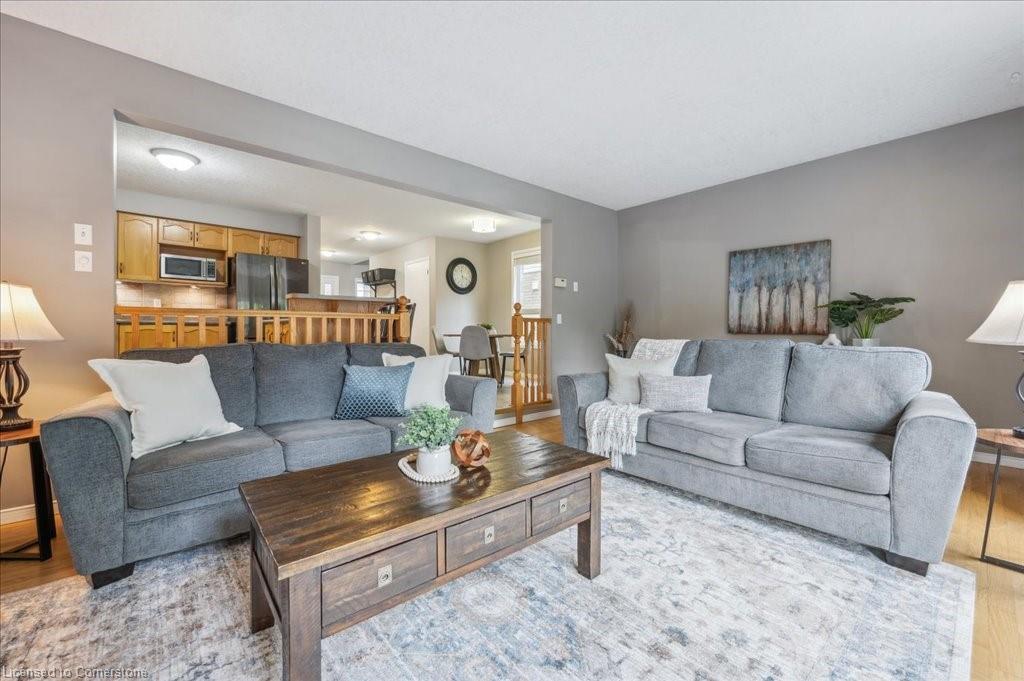 93 Doyle Dr, Guelph, ON N1G 5B9