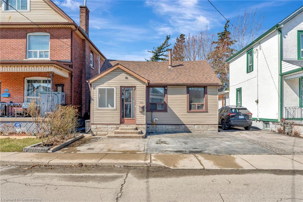 159 Grosvenor Ave N, Hamilton, ON L8L 7S7