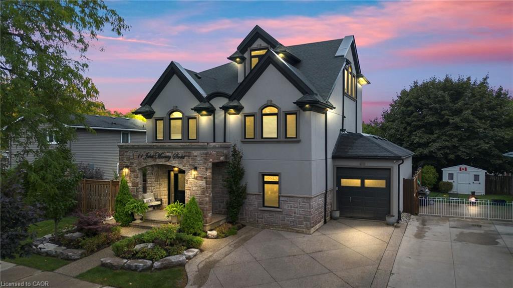 11 John Murray St, Hamilton, ON L8J 1C5